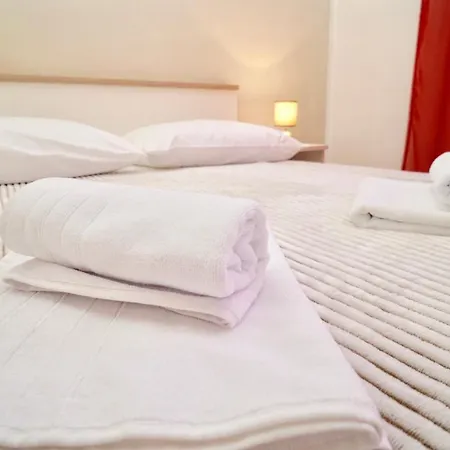 V Apartman Trogir